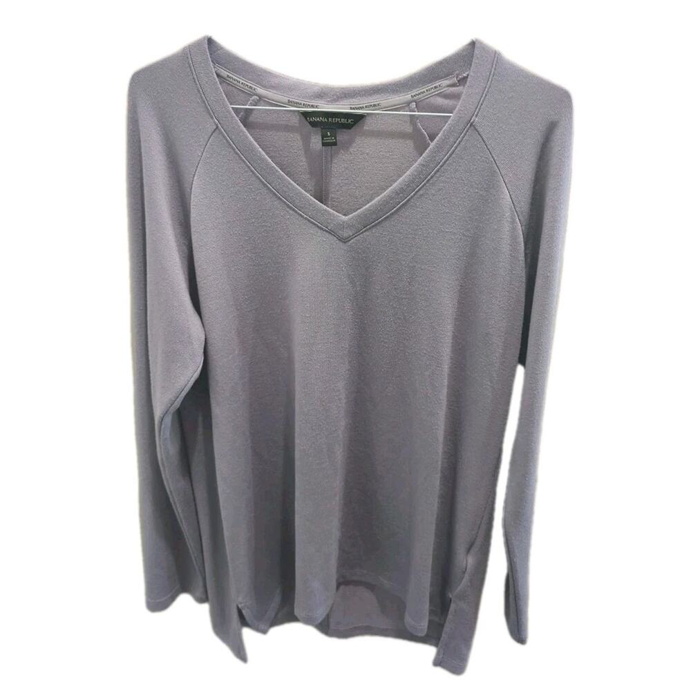 Banana Republic Women's Size Small V neck Long Sleeve Sweater Tunic Lavender